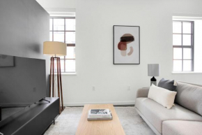 Downtown 1BR w Gym WD Concierge nr S Station BOS-644